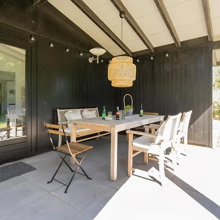 Hébergement de vacances Lovely In Vaeggerlose With Wifi Bøtø By